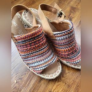 TOMS- Wedges Sandals